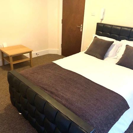 Serviced Accommodations 卢顿 外观 照片